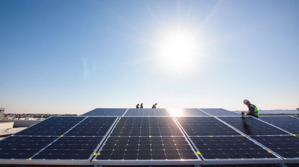 Top installateurs de panneaux solaires pour l'énergie autonome